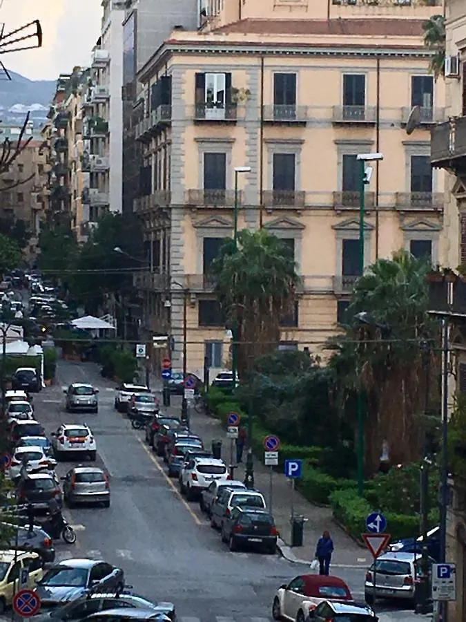 Avg Citycenter Apartments Palermo Italy